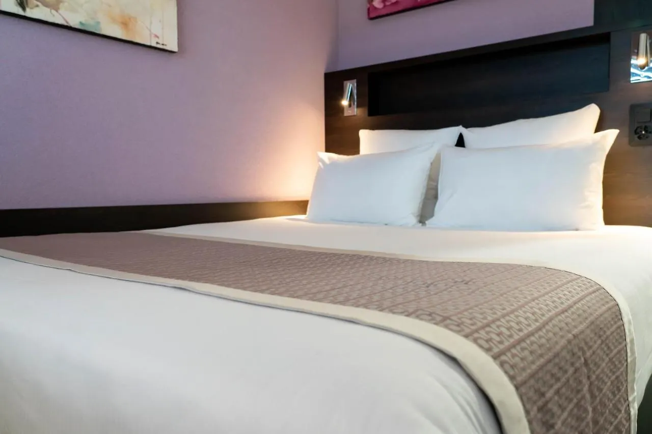 Nash Pratik Hotel Vernier